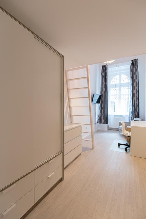 Bpr Oktogon Center Apartment บูดาเปสต์ ภายนอก รูปภาพ