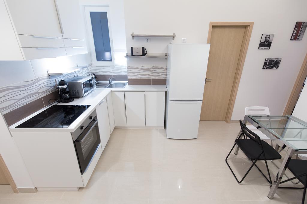Bpr Oktogon Center Apartment บูดาเปสต์ ภายนอก รูปภาพ